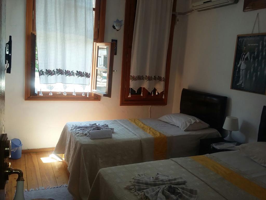 Ayfada Cafe & Pension Ayvalı Rom bilde